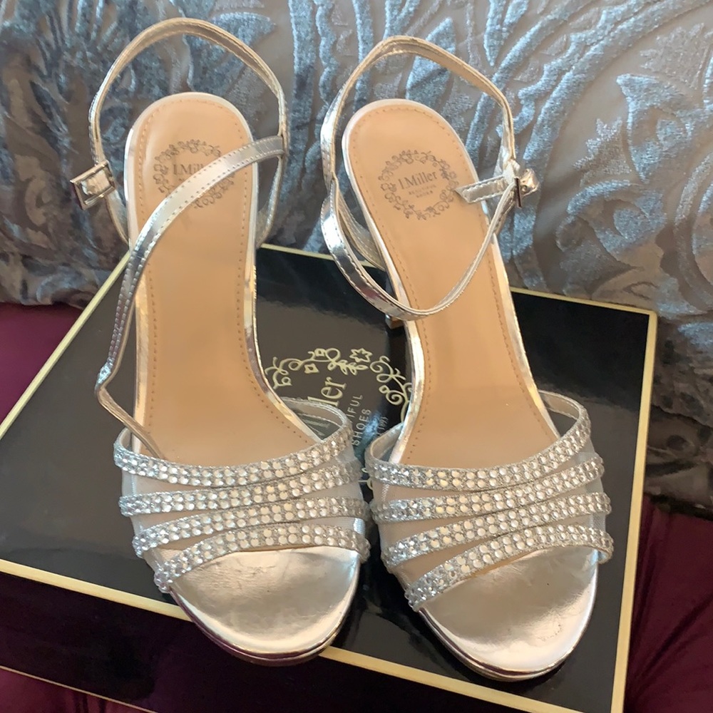 Silver bling shoes